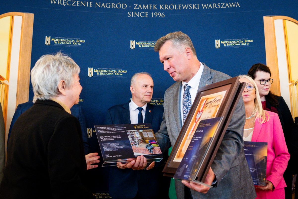 Gala Modernizacja Roku 4 Zmniejszone.jpg