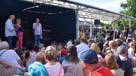 Wakacyjny przegląd spektakli lalkowych